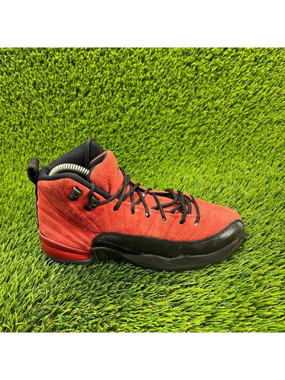 Nike Air Jordan 12 Reverse Flu Red Black Boys Size 4.5Y Athletic Shoes Sneakers